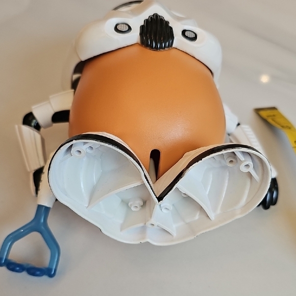 Hasbro Star Wars Stormtrooper Mr. Potato Head White Black Action Figure - Picture 10 of 10
